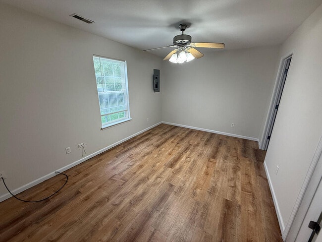 Building Photo - 4114 Hidden Creek Ct