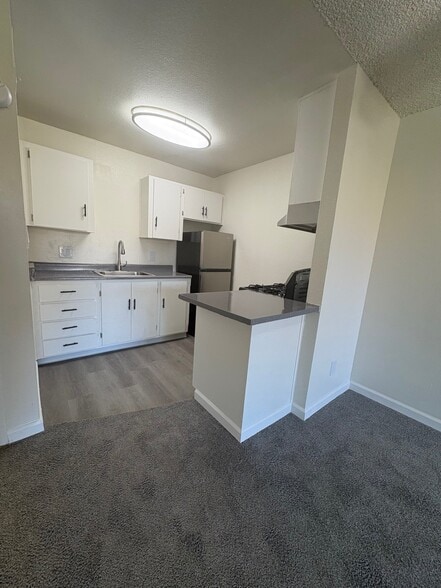 Building Photo - Terra Villa Apartments