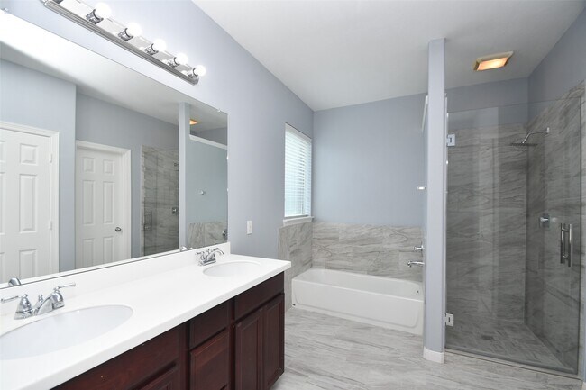 Building Photo - 3730 Rocky Ledge Ln