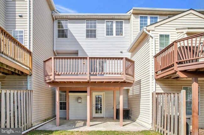 Building Photo - 6308 Gray Sea Way