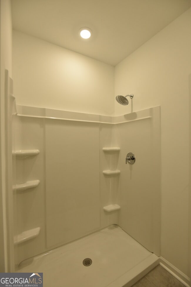 Building Photo - 2839 Rosehall Way