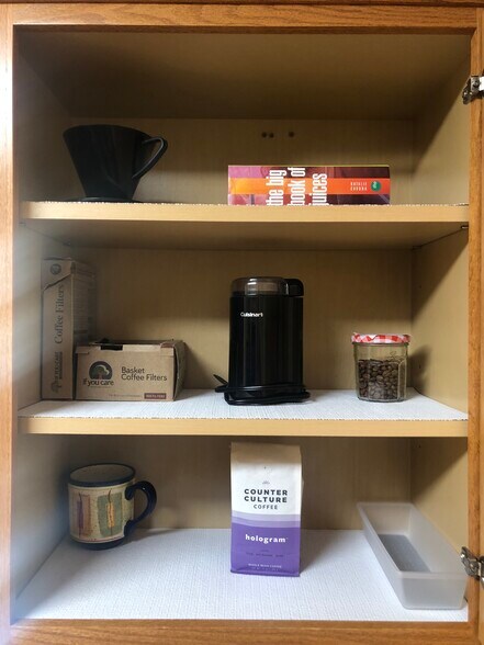 Building Photo - 109 Vintage Ave