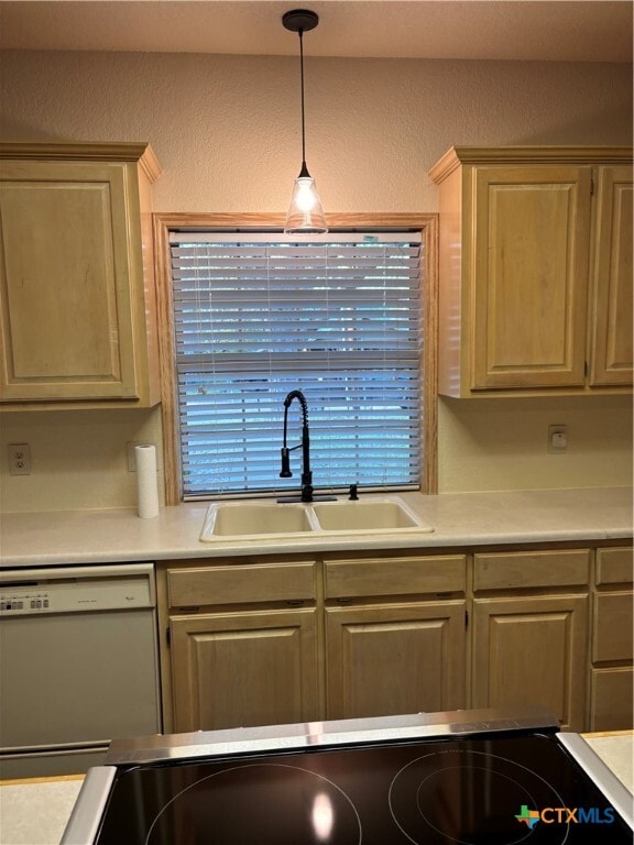 Building Photo - 184 E Lincoln St