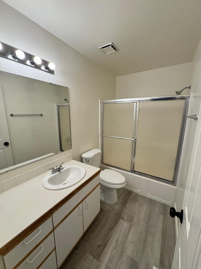 Building Photo - 5561 S Caper Pl