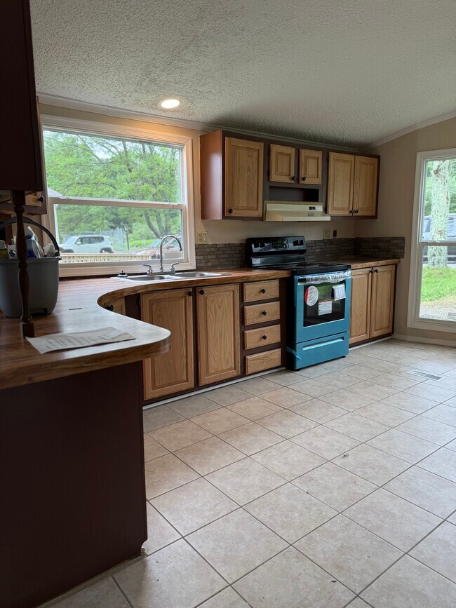 Building Photo - 19 Clifton Manor Dr