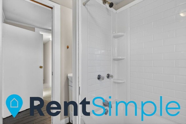 Building Photo - 317 Prince Edward St