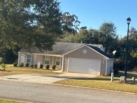 Building Photo - 1622 Phillipsburg Dr