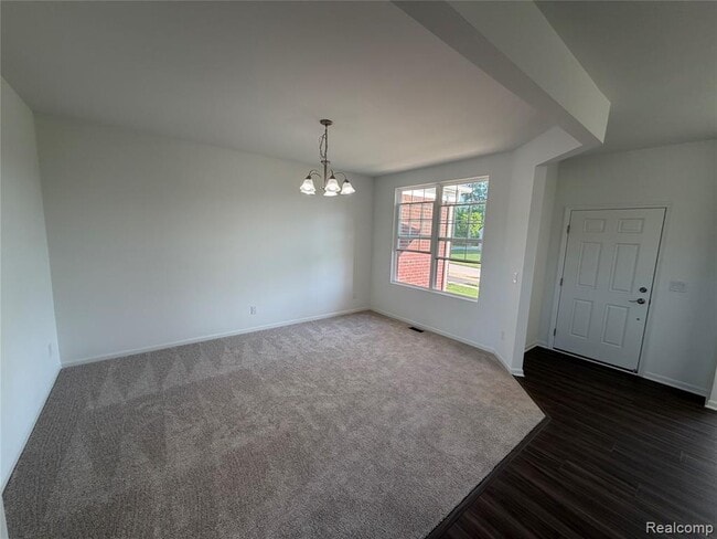 Building Photo - 22274 Hilda Ln