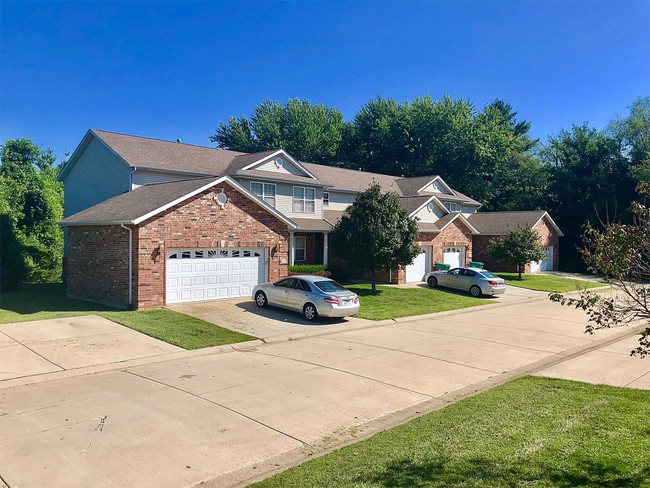 Building Photo - 742 Granite Dr