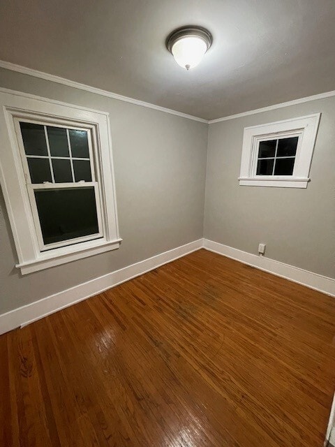 Building Photo - 1044 Plymouth Ave S