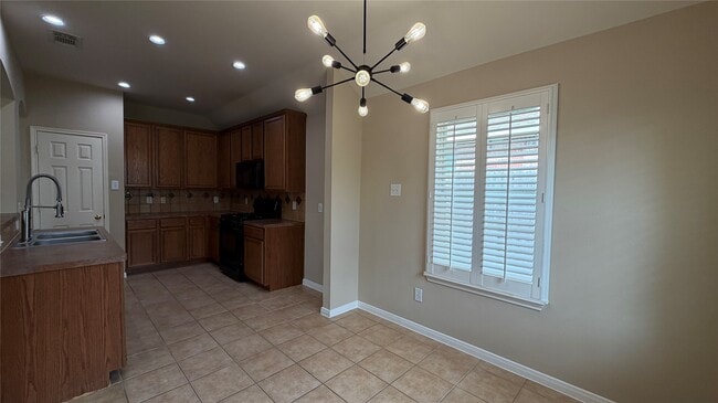 Building Photo - 4810 Bonny Loch Ln