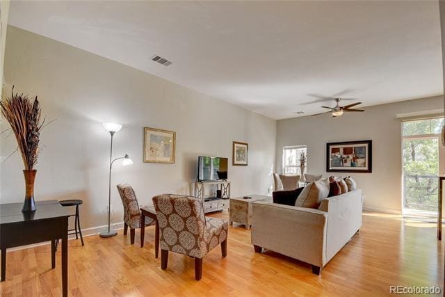 Building Photo - 5677 S Park Pl