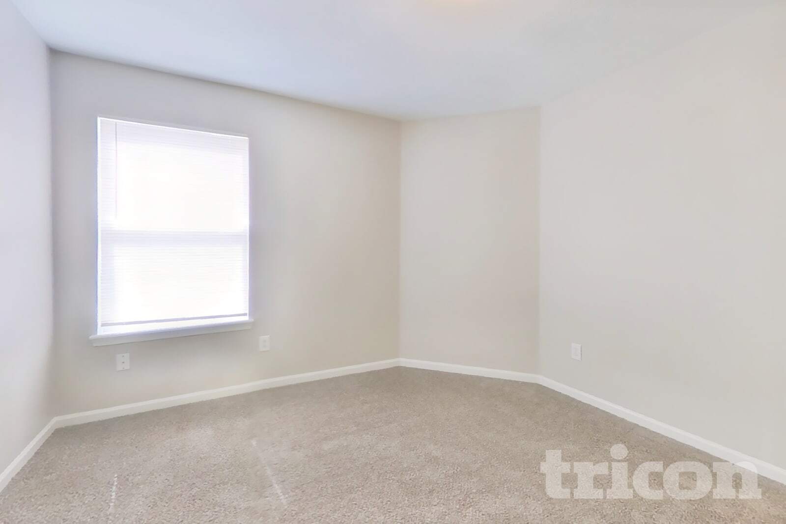Building Photo - 8117 Pelham Pl
