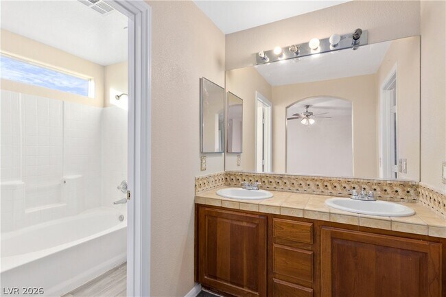 Building Photo - 5947 Sleepy Fawn Dr