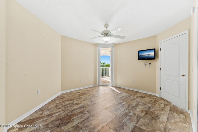 Building Photo - 821 Del Rio Way