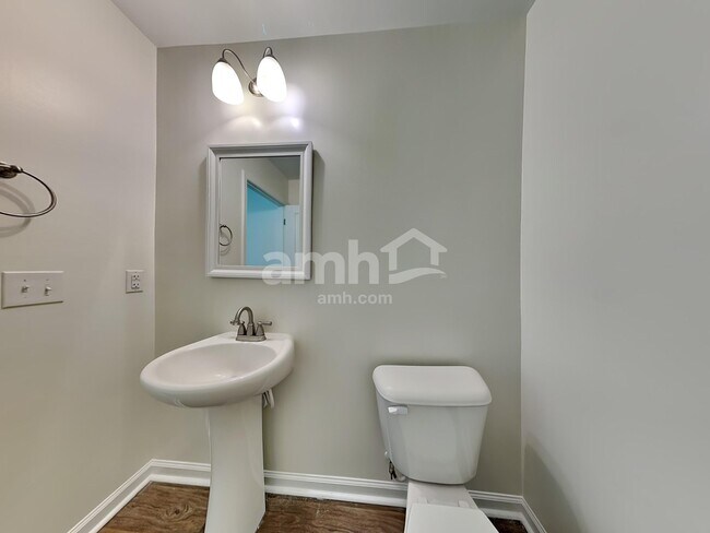 Building Photo - 112 Tobago Cir