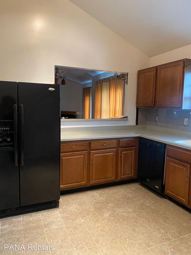 Building Photo - 2 br, 2 bath House - 135 Primrose Lane