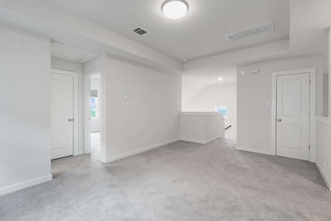 Building Photo - 8215 Prairie Rye Dr