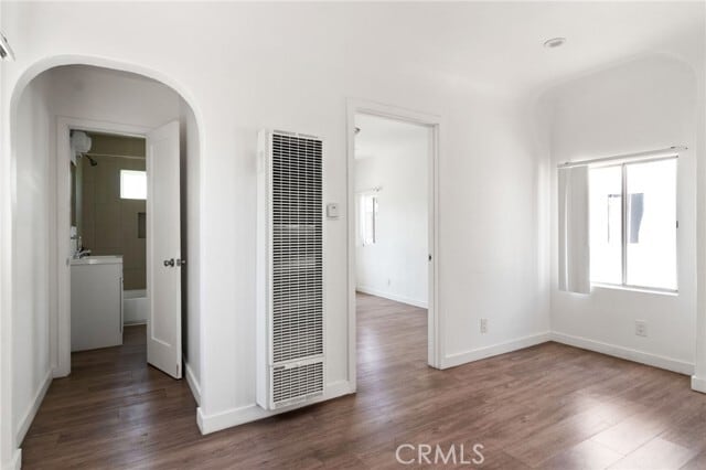 Building Photo - 1257 W 38th St