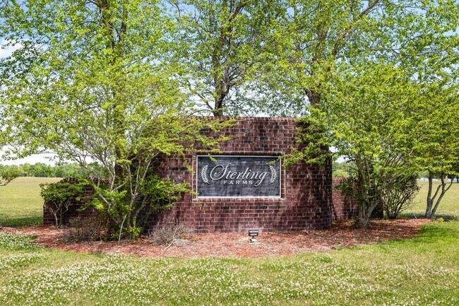 Building Photo - 520 Black Pearl Cir