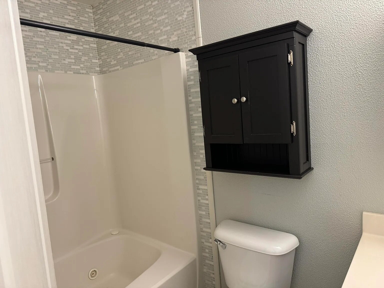 Building Photo - 1959 Shoreline Dr