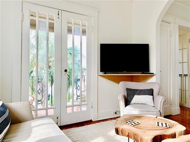 Building Photo - 858 Wilson Dr