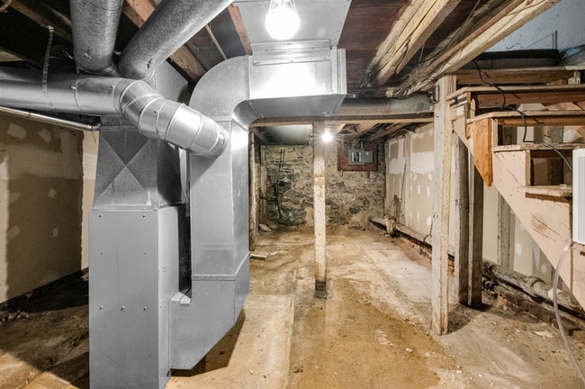 Building Photo - 276 W St Joseph St