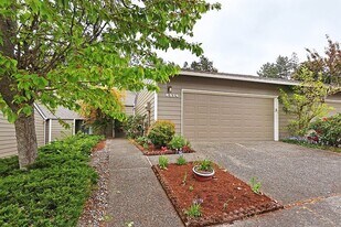 Building Photo - 2514 174th Ave NE