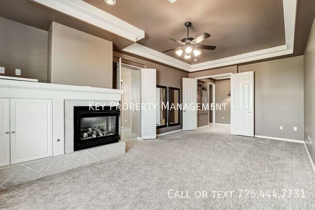 Building Photo - 2240 Sun Cliffs St