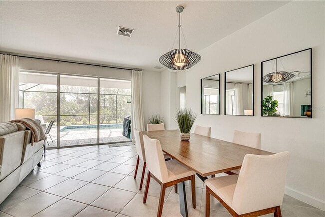 Building Photo - 3250 Weston Manor Dr
