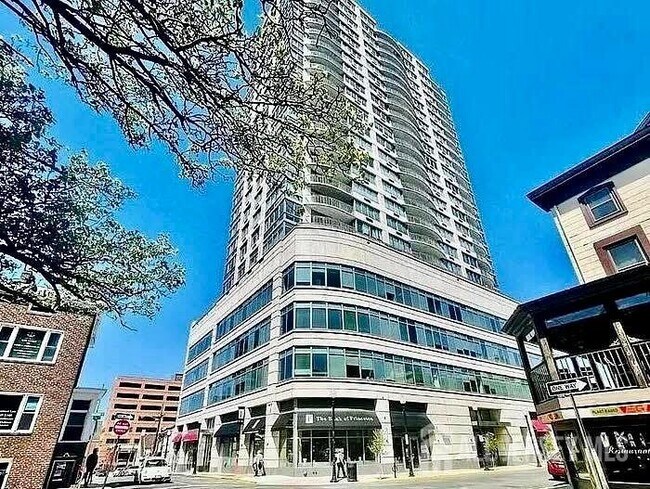 Primary Photo - 1 Spring St