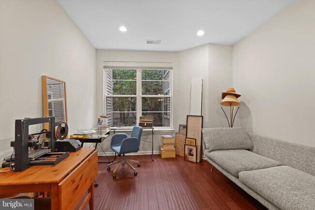 Building Photo - 1201 East-West Hwy