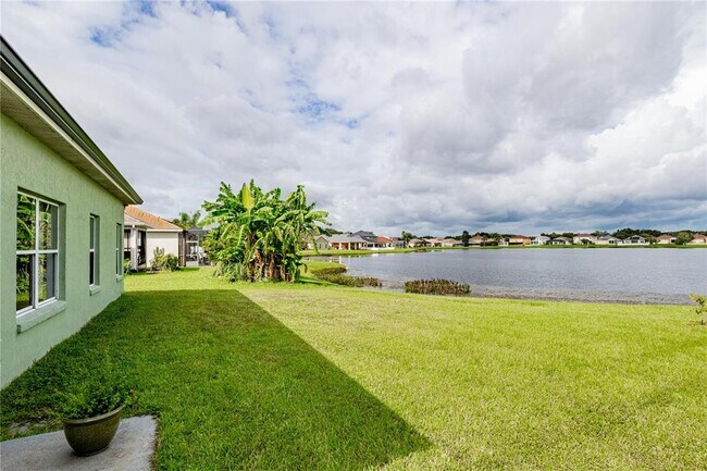 Building Photo - 13646 Hawk Lake Dr