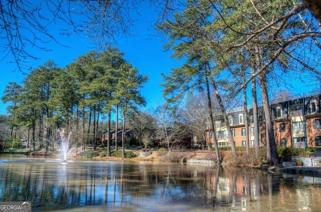 Building Photo - 27207 Plantation Dr NE