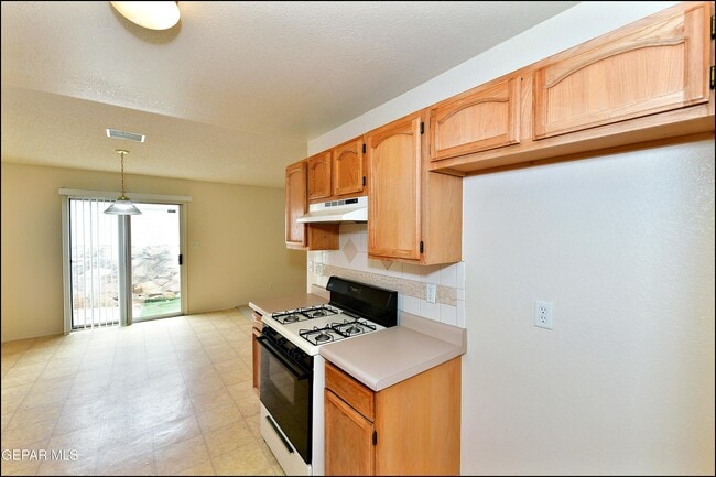 Building Photo - 2317 Joshua Louis Dr
