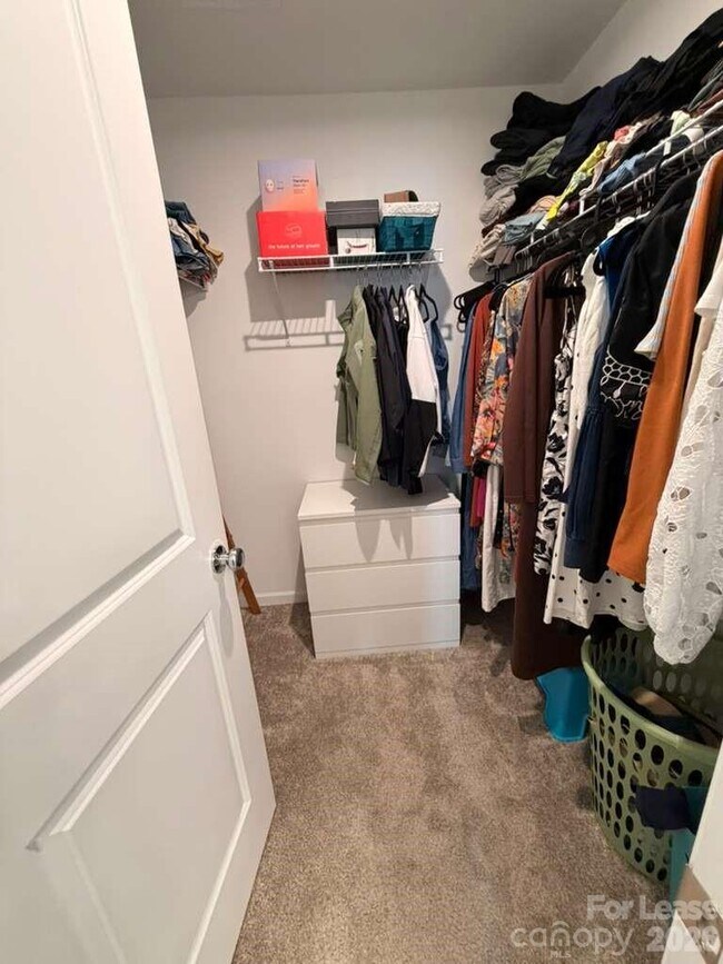 Building Photo - 10312 Guardian Dr