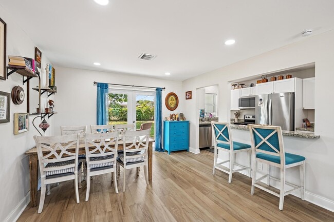 Building Photo - 12015 Colony Ave