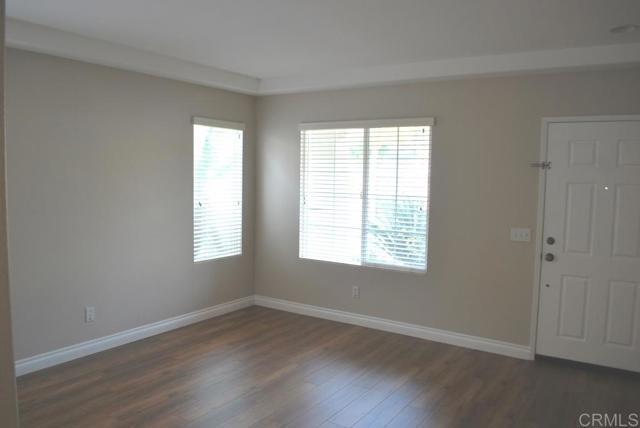 Building Photo - 145 Canyon Creek Way