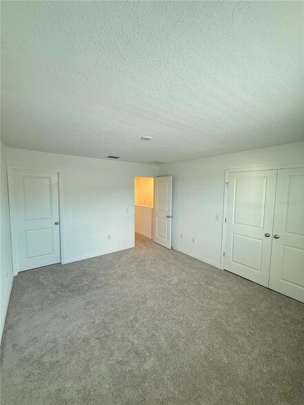 Building Photo - 3082 Skyline Lp