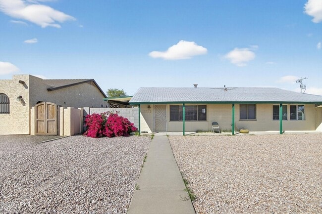 Building Photo - 1113 N Coolidge Ave