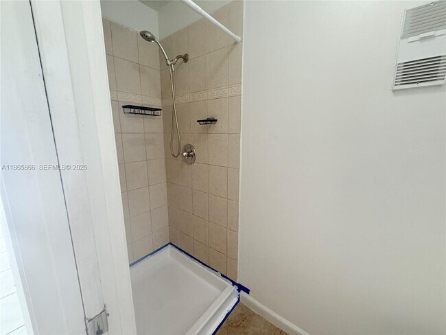 Building Photo - 6515 W 27th Ct