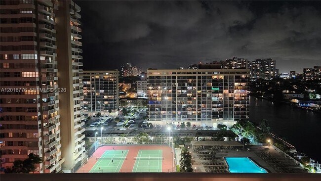 Building Photo - 1985 S Ocean Dr