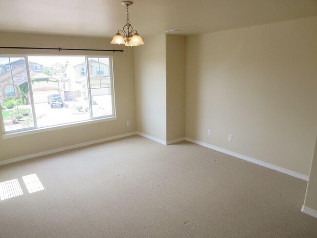 Building Photo - 5079 Farris Creek Ct