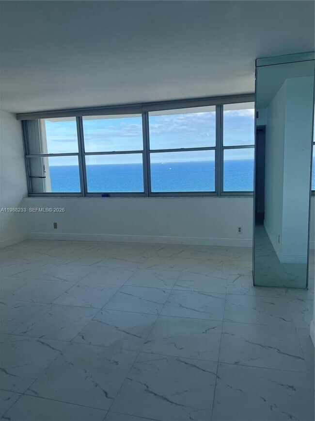 Building Photo - 111 Briny Ave