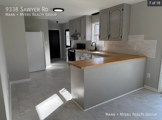 Building Photo - 9338 Sawyer Rd