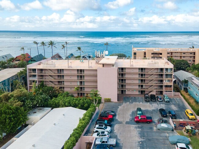 Building Photo - Mokuleia Sands #501 – Furnished 1BR/1BA | Ocean Views | Available Now