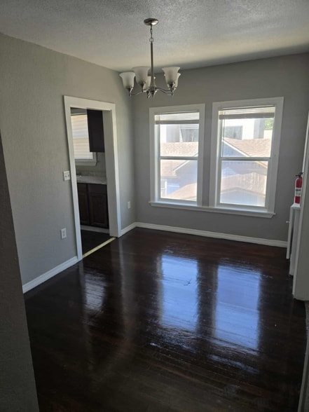 Building Photo - 409 Jackson St