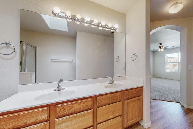 Building Photo - 6512 Los Pueblos Pl NW