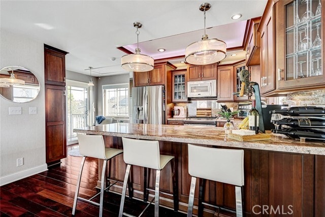 Building Photo - 718 S Broadway