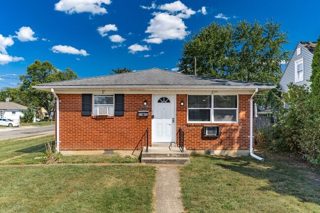 Building Photo - 4277 Wright Ave